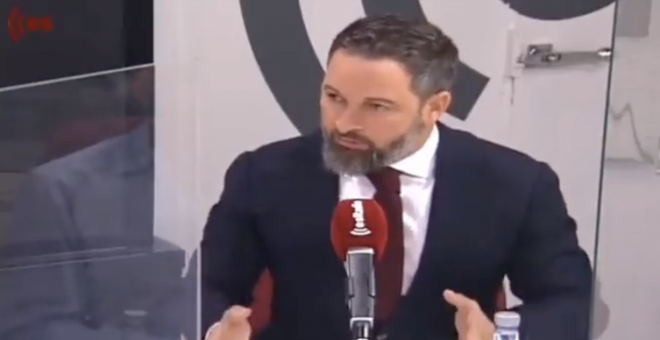 Las beligerantes declaraciones de Abascal en el programa de Losantos instando a Sánchez a "abofetear a Aragonès en directo"