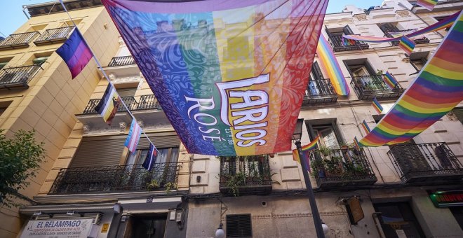 "Si llegan a ser vallecanos pidiendo sanidad pública les infla la policía a hostias": las redes arden tras la marcha nazi de Chueca