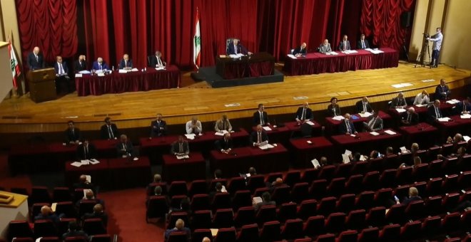 El nuevo Gobierno libanés recibe la confianza del Parlamento