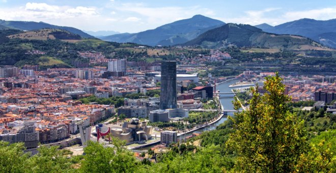 Así se enfrentan 8 ciudades españolas al reto de la movilidad limpia
