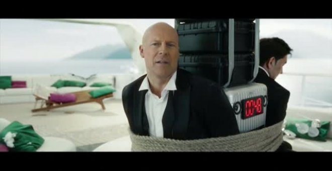 Recrean el rostro de Bruce Willis para un anuncio en Rusia