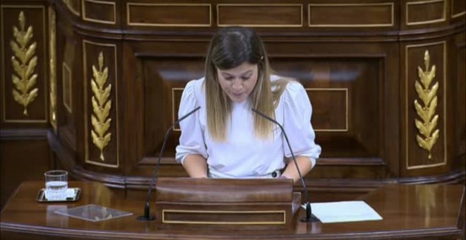 Un diputado de la ultraderecha llama "bruja" a una parlamentaria del PSOE
