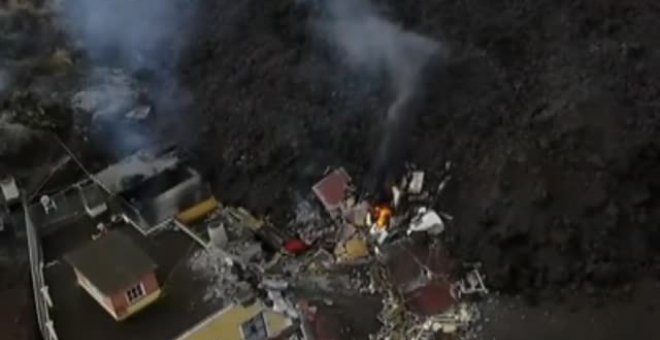 Las imágenes aéreas reflejan la llegada de la lava a Todoque