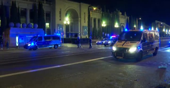 Miles de jóvenes celebran con un macrobotellón las fiestas de La Mercé en Barcelona