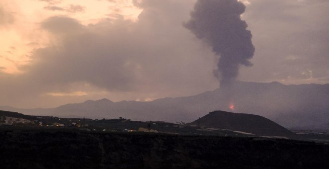 La erupción del volcán de La Palma y el paso de la lava por Todoque, en imágenes