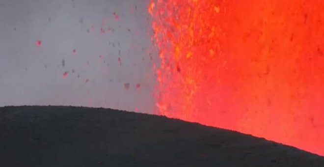 El volcán de La Palma busca nombre oficial