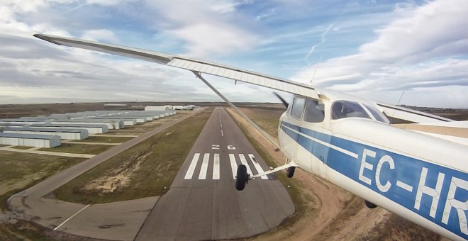 Heridos cuatro periodistas de Telemadrid al accidentarse en Toledo la avioneta donde viajaban realizando un reportaje