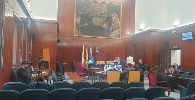 El PP se queda solo con Vox en el Ayuntamiento de Santander