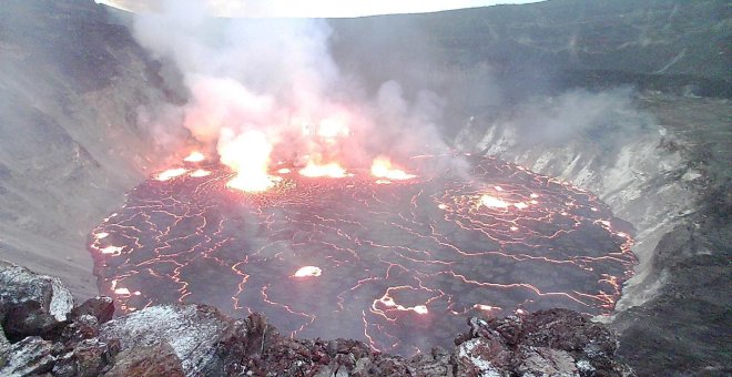 El volcán hawaiano Kilauea entra también en erupción