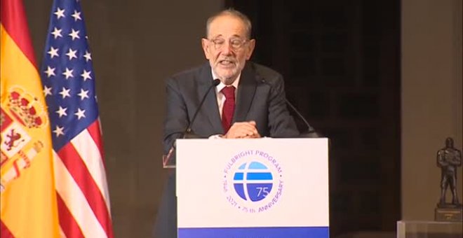 Javier Solana recibe de manos del Rey el "Premio a una Trayectoria Fulbright"