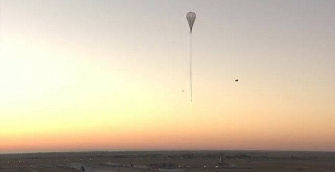 Globos de helio para viajar al espacio