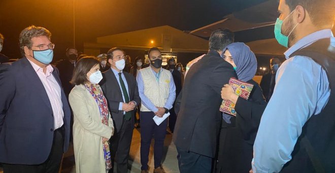 Llegan a Torrejón los primeros vuelos desde Islamabad con colaboradores afganos y sus familias