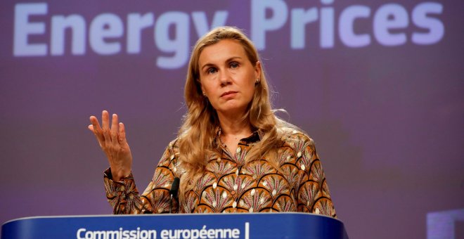 Bruselas descarta tomar medidas urgentes por la escalada de precios de la energía