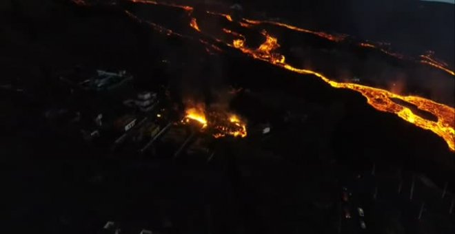 El volcán de Cumbre Vieja no pierde fuerza y ya ha arrasado más de 670 hectáreas