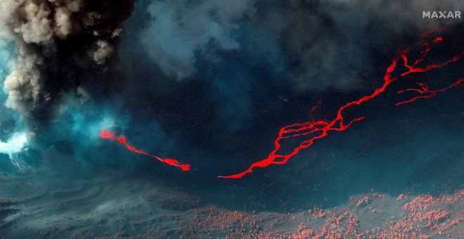 La erupción continúa en fase efusiva, "que origina más lava y menos piroclastos y cenizas"