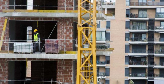 Paralización de obras de construcción por subida del precio materias primas