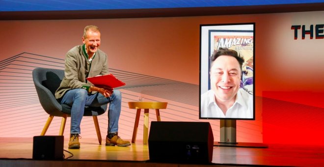 Hebert Diess quiere producir más rápido sus coches eléctricos y pide consejo a Elon Musk en una conferencia