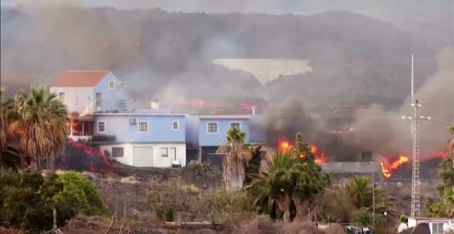 Así devoran las llamas las casas de Tajuya