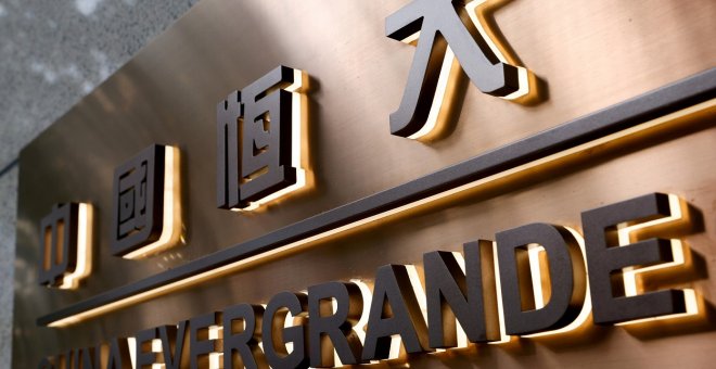 La china Evergrande paga otra vez una deuda sólo a inversores locales