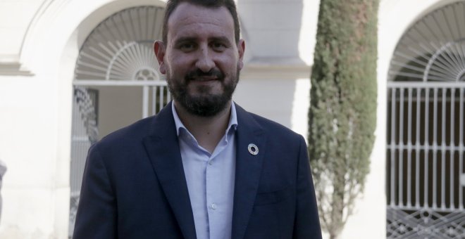 L'oposició de Badalona arriba a un acord per a la moció de censura i el socialista Rubén Guijarro rellevarà García Albiol