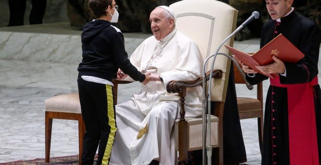 Las carga el diablo - La ultraderecha ataca al Papa; los obispos callan