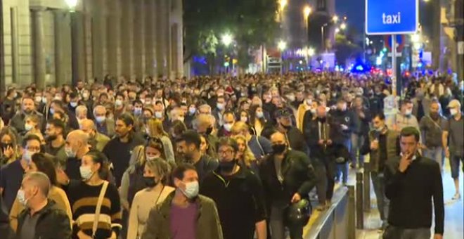 Guardia Urbana y Mossos exigen más respeto a su autoridad en una protesta multitudinaria en Barcelona