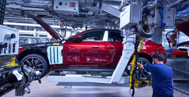El BMW i4 eléctrico da comienzo a su producción: un rival más para el Tesla Model 3