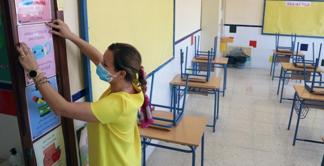 Más de 400 profesores de refuerzo ven peligrar su plaza ante la nueva situación Covid