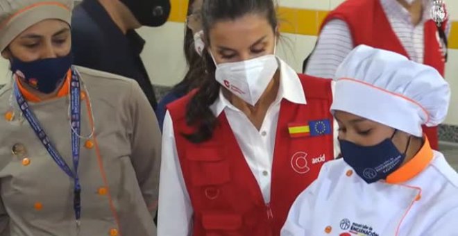 La reina continúa su viaje en Paraguay con una visita al Centro de Atención Integral de Salud de la Mujer