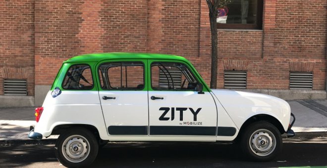 El Renault 4L celebra su 60º cumpleaños con esta versión eléctrica que rodará por Madrid