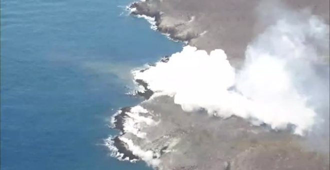 La nueva fajana cubre por completo la playa de Los Guirres