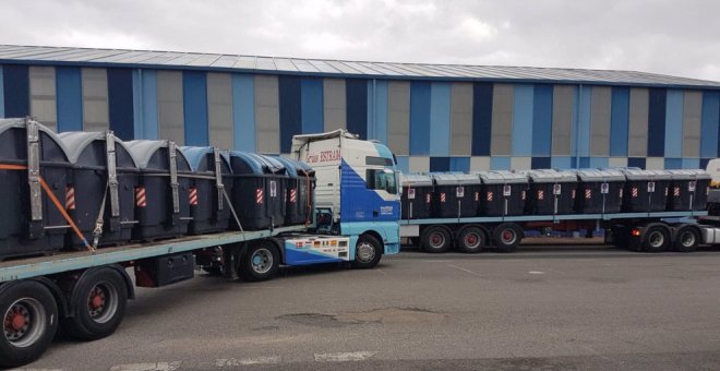Ayuntamiento y Cespa inician la reposición de los contenedores que retiró Ascán