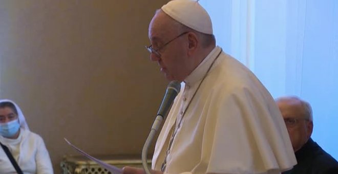 El papa da las gracias a los periodistas por destapar los abusos sexuales en el clero