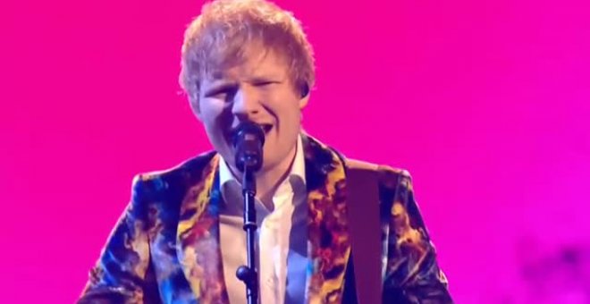 Ed Sheeran triunfa en la gala de los MTV de la música europea y Aitana se corona como menjor artista española