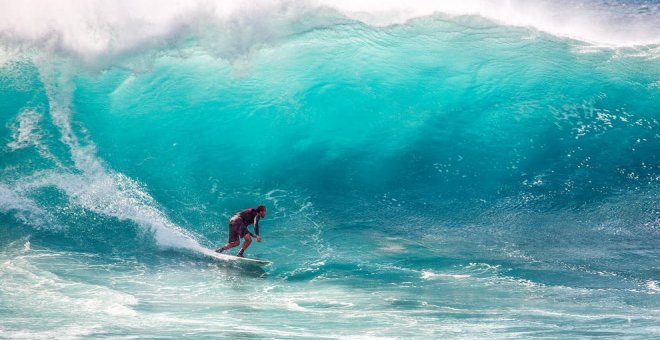 'La Vaca Gigante' vuelve a Santander con los mejores surfistas del mundo