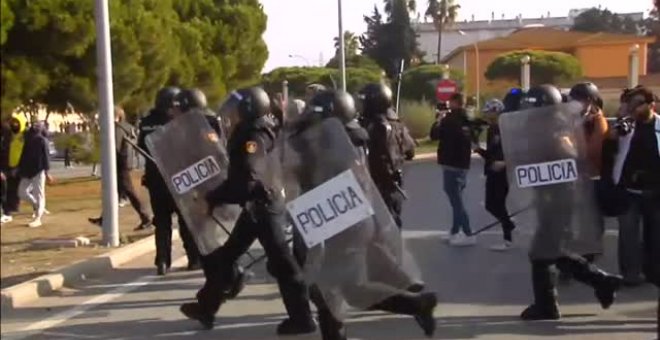 Séptima jornada de huelga del metal y la tensión vuelve a las calles en Puerto Real