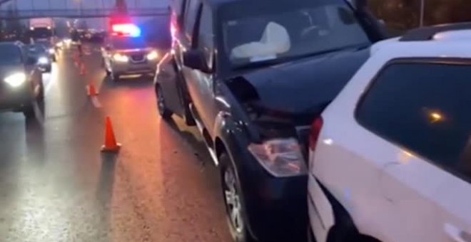 Nueve vehículos colisionan en la carretera de Aranguren (Navarra) en sentido Zaragoza
