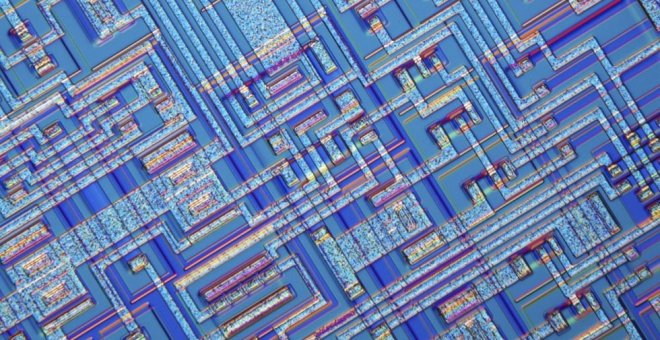 Un poco de ciencia, por favor - ¿Cómo de pequeños son los transistores de un chip?