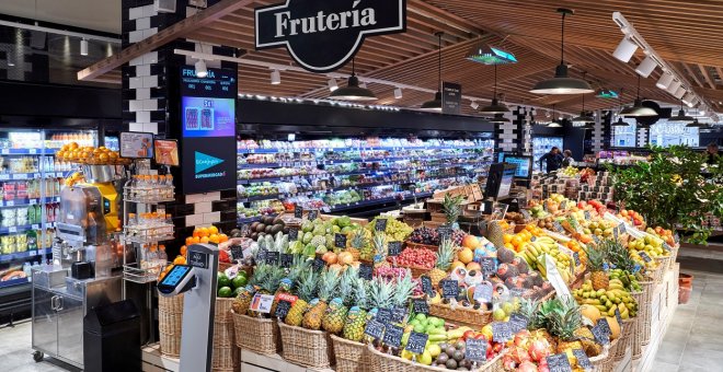 El Corte Inglés abrirá 30 supermercados fuera de sus grandes almacenes para reforzar su negocio de alimentación
