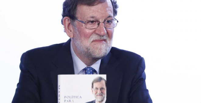 Hilarantes variaciones del título del libro que ha presentado Mariano Rajoy