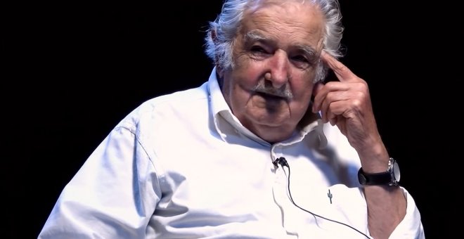 Mujica: "Por ahora la muerte es lo único fantásticamente democrático que existe"