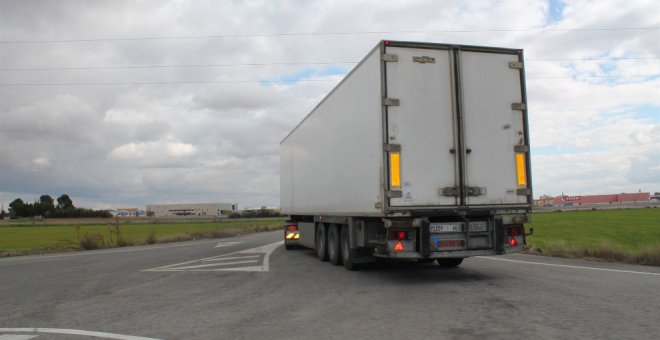 SCAT pide crear en Cantabria un aparcamiento para transporte de mercancías peligrosas