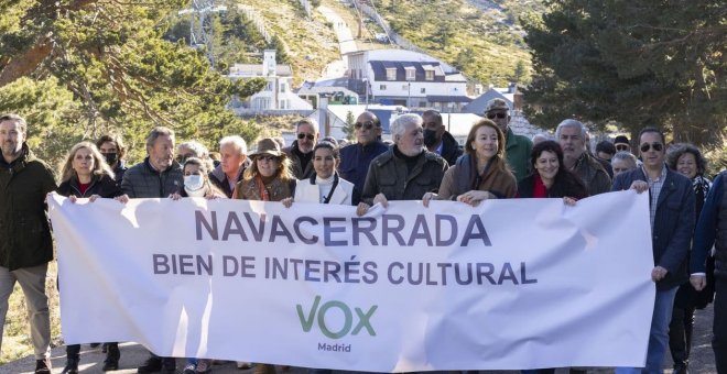 Otras miradas - Las pancartas del PP y Vox no devolverán la nieve a Navacerrada