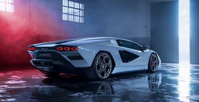 El CEO de Lamborghini pone fecha al lanzamiento del primer Lamborghini eléctrico