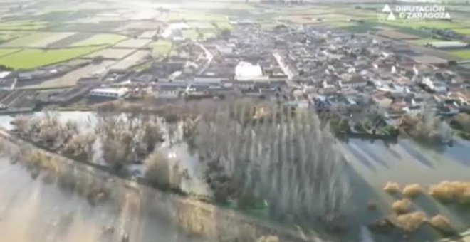 La punta de crecida del Ebro se dirige ahora a Zaragoza