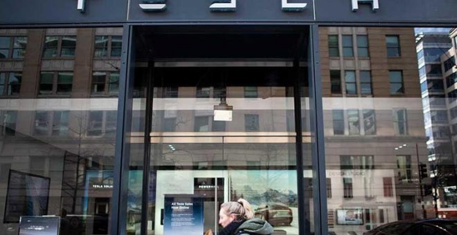 Tesla demandada por seis mujeres por su "cultura" de acoso sexual