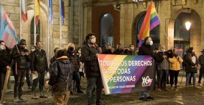 Protesta contra la LGTBIfobia en Xixón