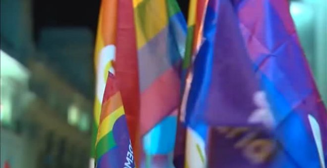 La manifestación por los derechos LGTBI+ en Madrid llena la Puerta del Sol