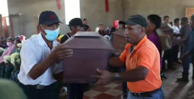 Guatemala llora a la víctimas de su guerra civil