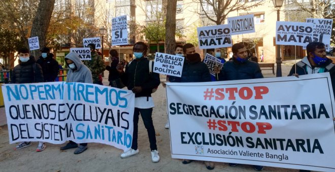 "27.000 extranjeros han sido dados de baja en el SERMAS" según denuncian varios colectivos